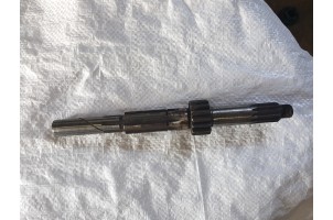 ИЖ Юпитер мотоцикл коробка вал первинний 15 зубів 